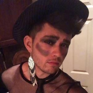 Meet your Posher, Liam